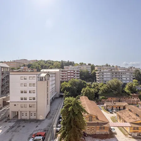Ankon - Tra Centro E Stazione Ancona